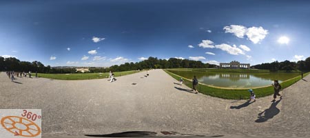 Celozaslonska prostorska slika - FULL SCREEN VR Panorama
