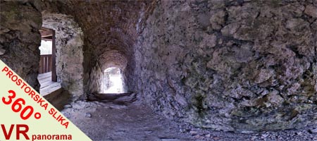 Celozaslonska prostorska slika - FULL SCREEN VR Panorama
