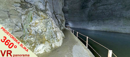 Celozaslonska prostorska slika - FULL SCREEN VR Panorama