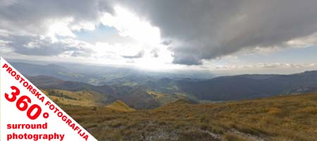 Celozaslonska prostorska slika - FULL SCREEN VR Panorama