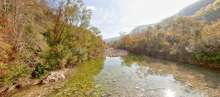Celozaslonska prostorska slika - FULL SCREEN VR panorama