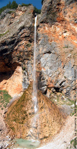 Waterfall Rinka from the Kamni[ko sedlo - Slap Rinka iy Kamni&#353;kega sedla