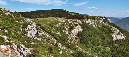 Celozaslonska prostorska slika - FULL SCREEN VR panorama