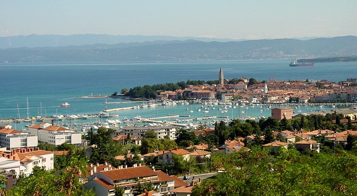 Izola - klikni za naslednjo sliko - click for a next slide