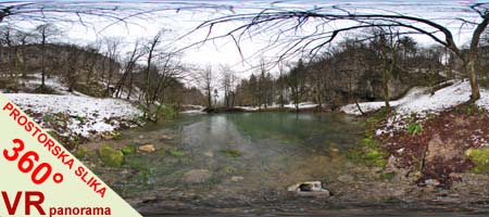 Celozaslonska prostorska slika - FULL SCREEN 360° Surround Photography